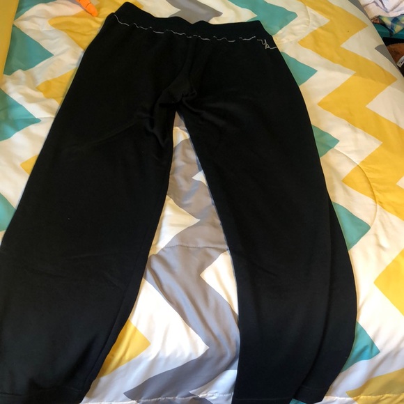 Under Armour Sweatpants - Picture 2 of 4